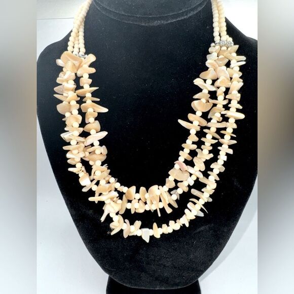 WOMENS NECKLACE - Picture 1 of 3